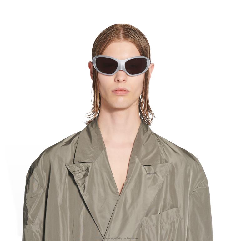 gümüş DBJ0F715 kadın cilt xxl kedi güneş gözlüğü Balenciaga