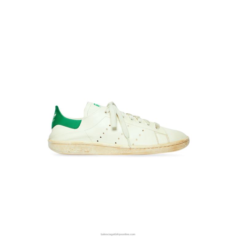Beyaz kapalı DBJ0F199 kadın adidas stan smith yıpranmış spor ayakkabı Balenciaga