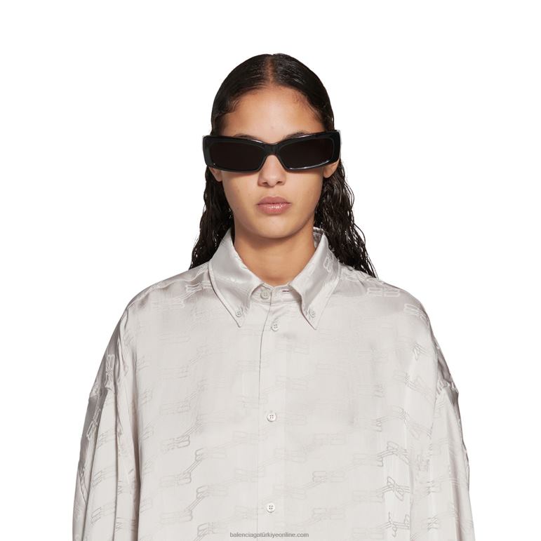 Beyaz mavi DBJ0F36 kadın bb monogram bükümlü kollu gömlek Balenciaga